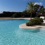 Holidays & Beachfront Neptuno I, Sea Views,pool,garden, Elviria
